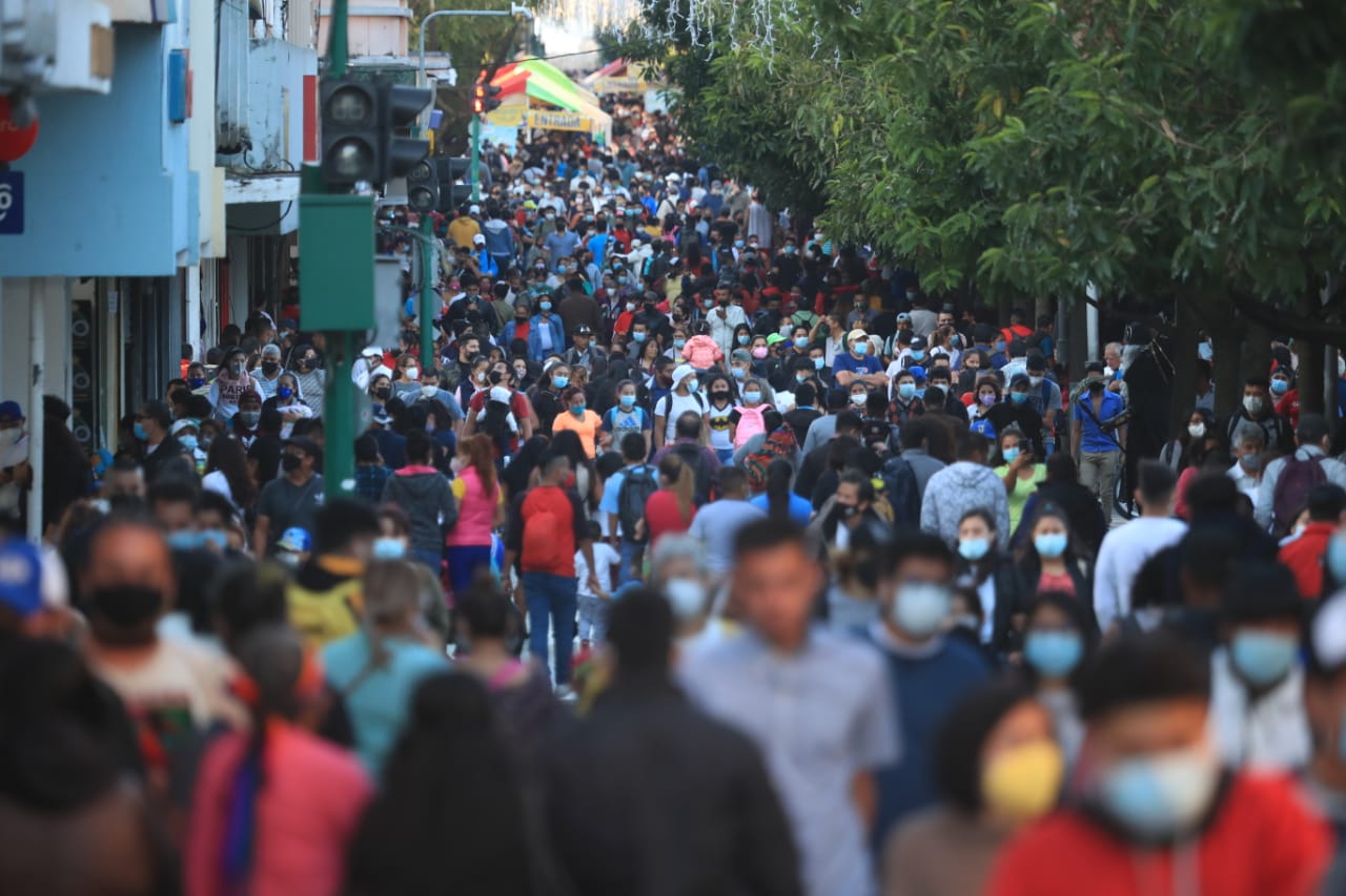 Tercer día con reporte de más de 30 fallecidos por covid-19 en Guatemala