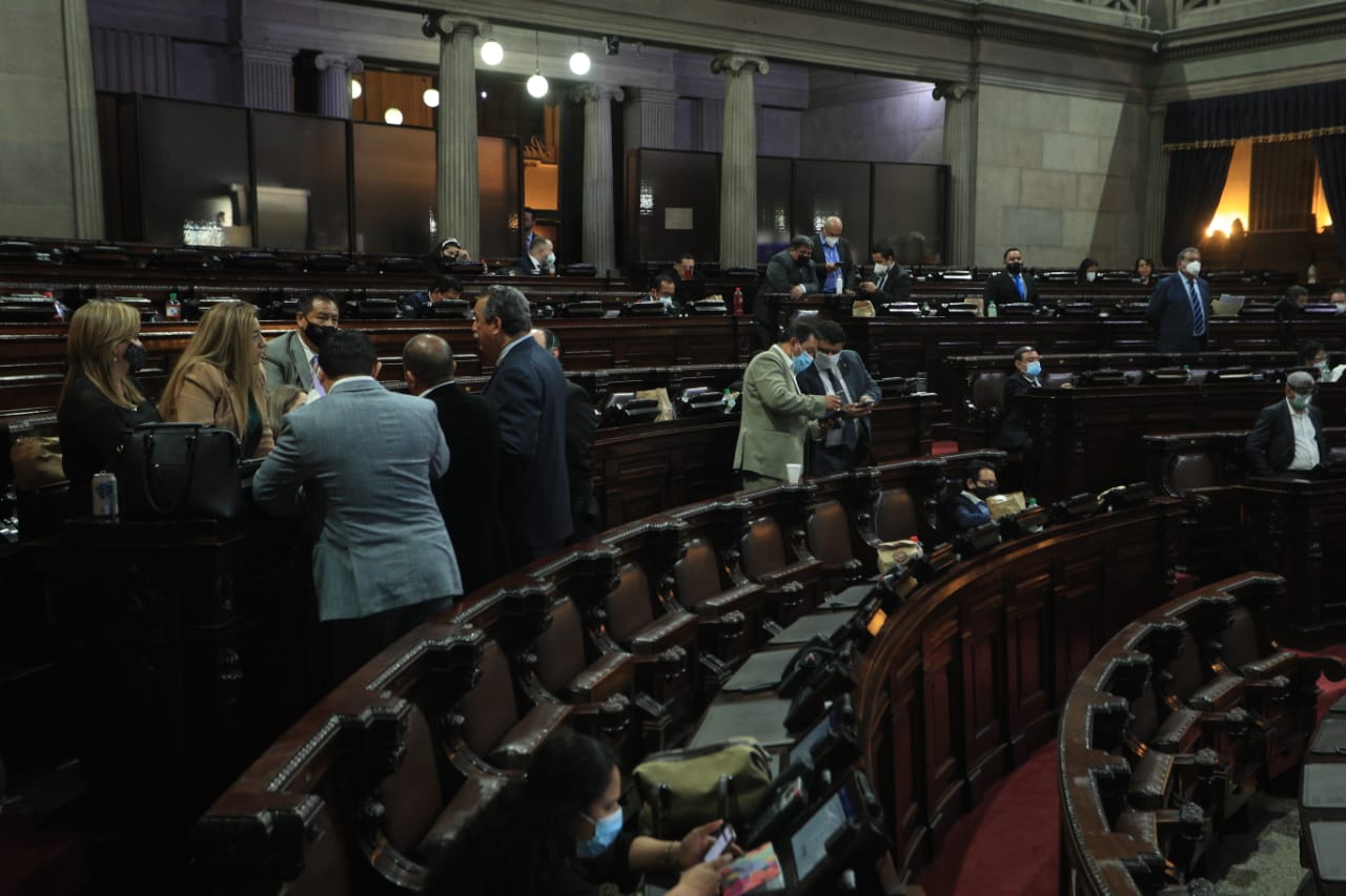 Diputados conocerán iniciativa de ley para compra de vacunas contra el coronavirus