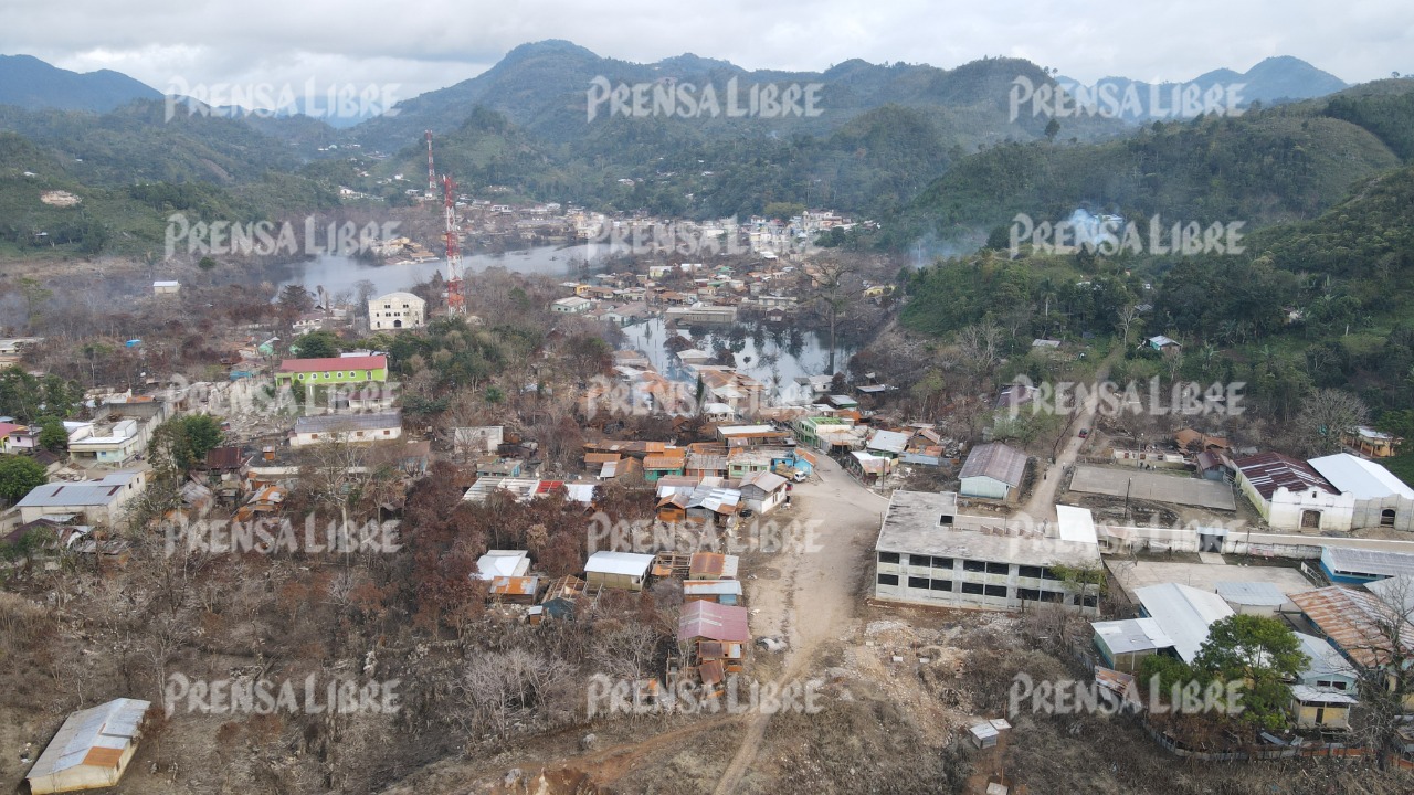 “Estamos viviendo entre escombros”: a más de dos meses de la inundación en Campur, Gobierno aún analiza qué acciones tomar