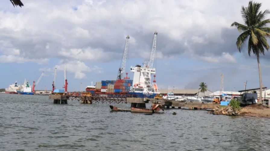 Empornac rechaza solicitud de arrendamiento para construcción de terminal para exportación de níquel