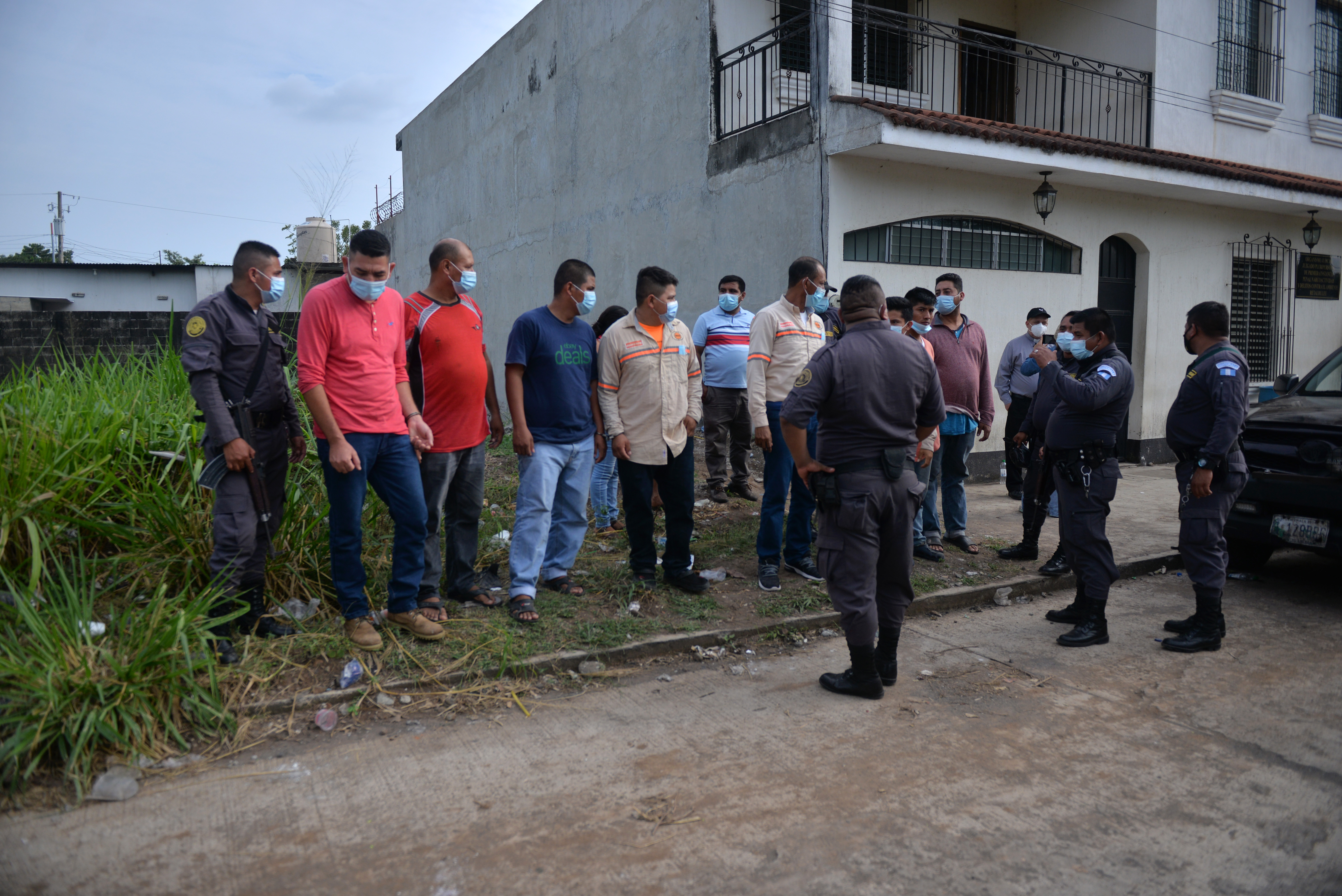 Por falta de mérito, 15 trabajadores de una finca cañera que fueron vinculados con el narcotráfico quedan en libertad