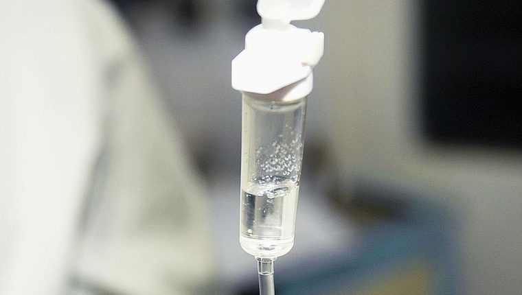 Identifican dos medicamentos que reducen la mortalidad entre los pacientes más graves de covid-19