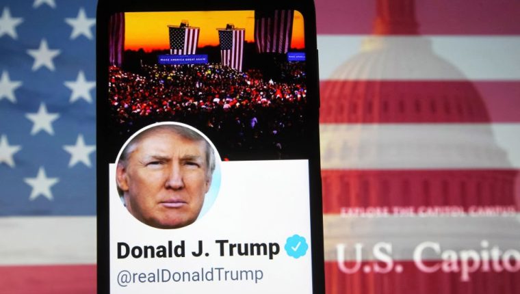 Cómo las grandes tecnológicas silenciaron a Trump (y el debate sobre la libertad de expresión que generó)