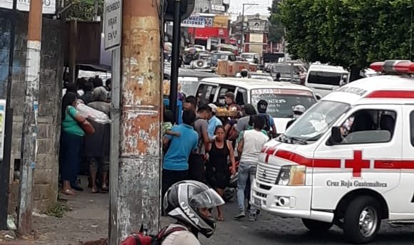 Video: Ataque armado queda registrado en circuito de vigilancia