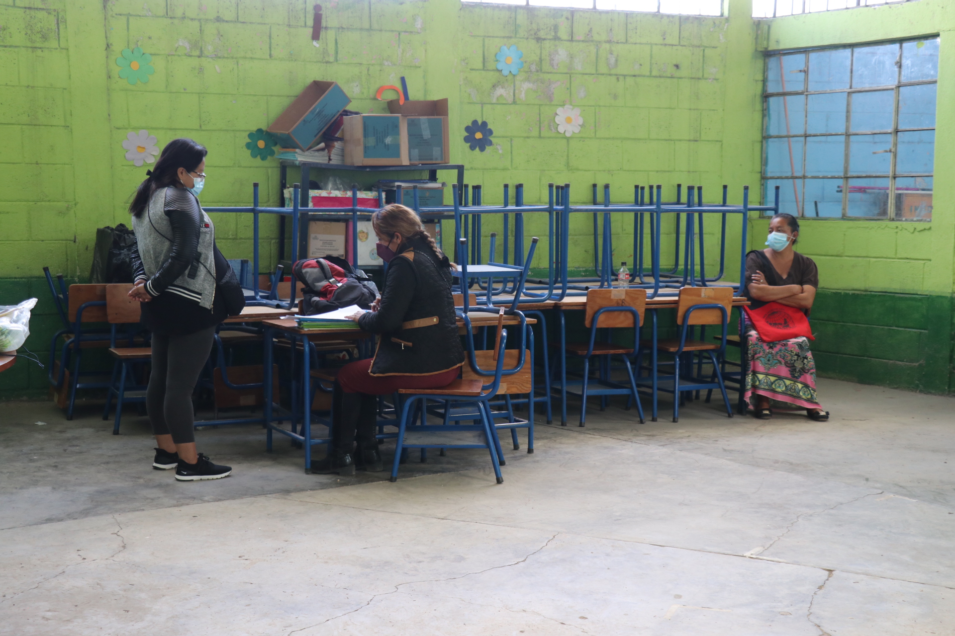 Así se alistan en las escuelas para recibir este lunes a los estudiantes