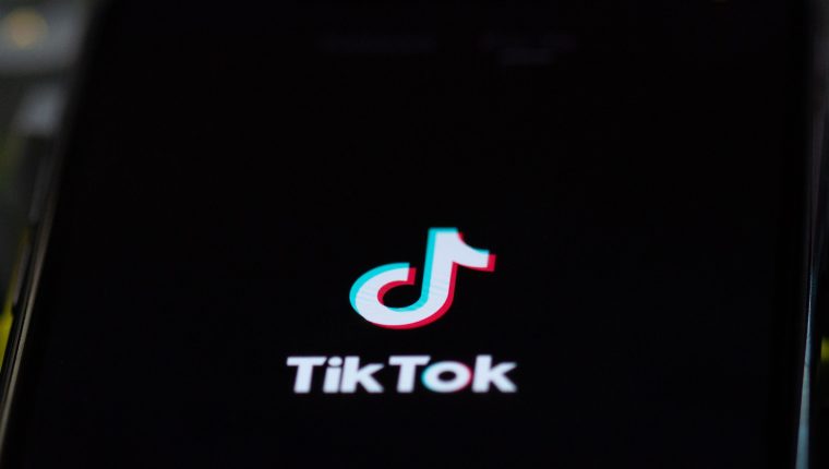 Nuevo desafío en TikTok enciende las alarmas ante fomento de trastornos alimenticios