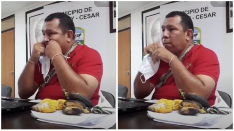 Alcalde colombiano es captado en video mientras usa el cubrebocas como hilo dental