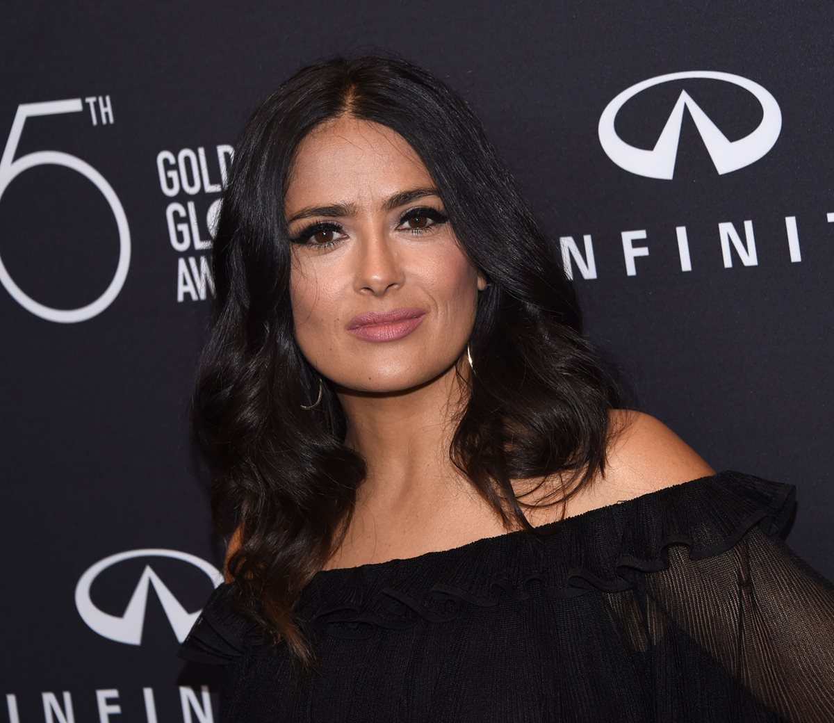 Salma Hayek revela los traumas que vivió al rodar una escena de “Desperado” (que la hizo hasta llorar)