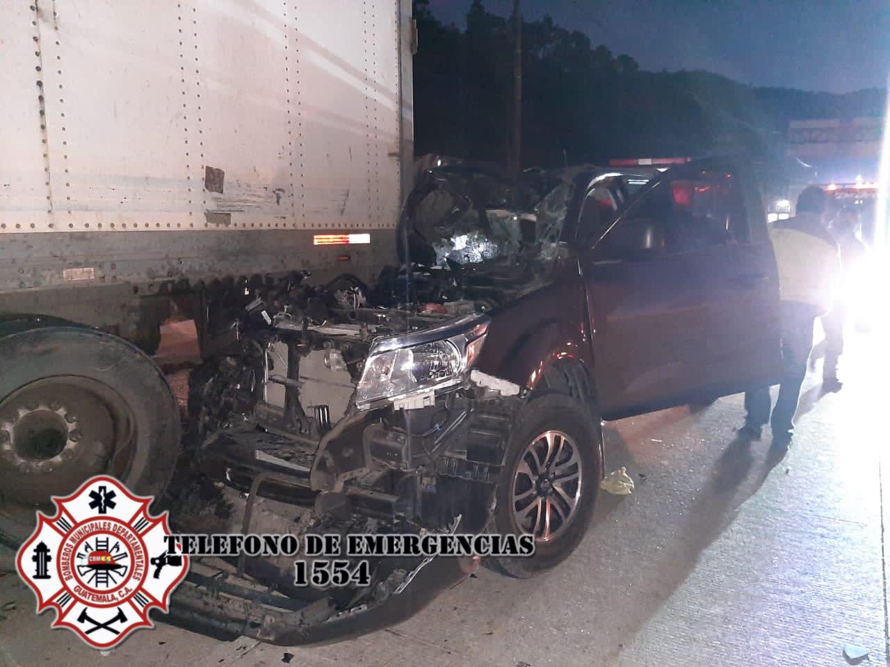 Trabajadores de la Feci resultan heridos en un choque en Tecpán Guatemala