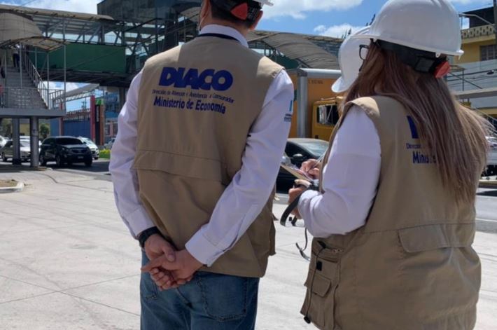 Diaco ha abierto 30 expedientes administrativos por 70 quejas contra gasolineras, mientras diputados denuncian concertación de precios por incremento