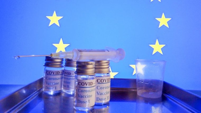 “Guerra” de vacunas contra el coronavirus: por qué Italia bloqueó la exportación de la vacuna de AstraZeneca a Australia