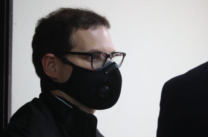 Abogado defensor de Luis Enrique Martinelli recusa a Tribunal por intentar continuar la diligencia de extradición