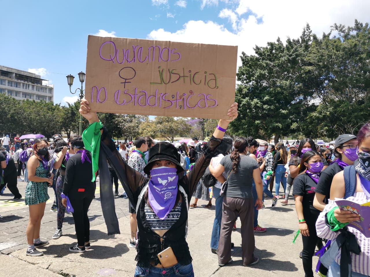 En Guatemala hay más mujeres que hombres y estas son las edades que predominan