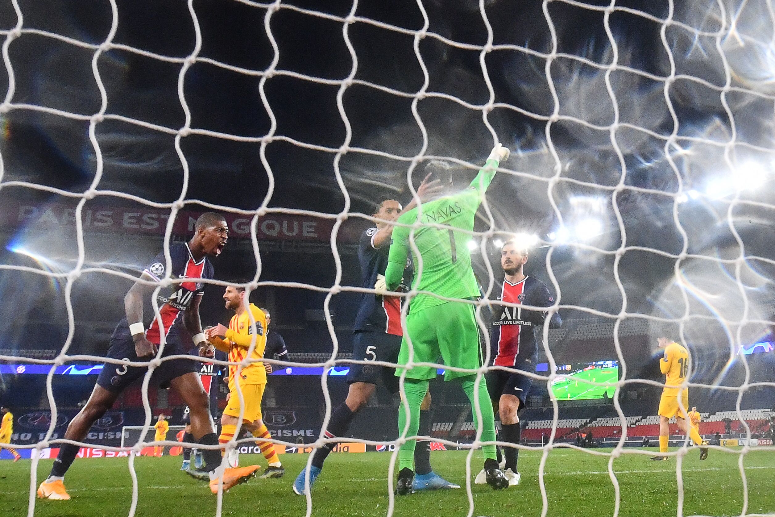 ¡No hubo remontada! Leo Messi falla ante el tico Keylor Navas y el PSG se mete en cuartos de final de la Champions League