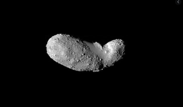 “Un hito en la investigación espacial”: científicos encuentran agua en una muestra extraída de un asteroide