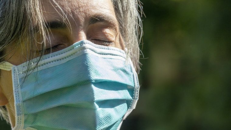 Vacuna contra covid-19: por qué es normal tener algún efecto secundario leve tras la inmunización