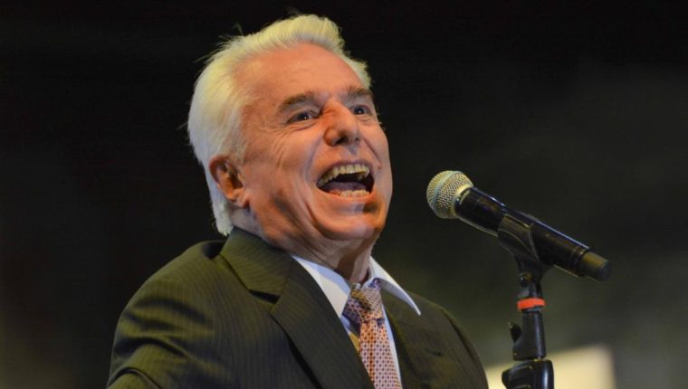 “Pongo las manos al fuego por él”: Alejandra Guzmán defiende a su padre de acusaciones de abusar de su nieta