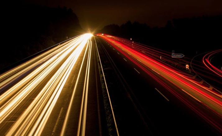 ¿Es posible crear ondas de luz indestructibles que penetren materiales opacos como si no estuvieran allí? esto dicen científicos