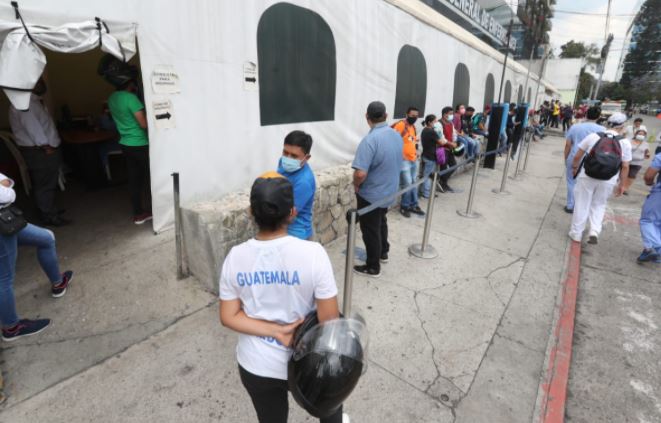 Repunte de casos complica manejo de pacientes severamente enfermos y para esta semana se espera otro incremento de contagios