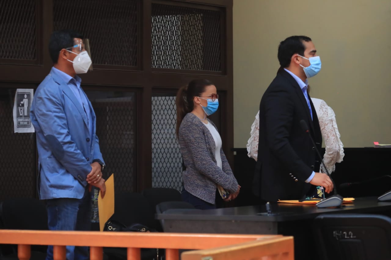 Juez Miguel Ángel Gálvez mantiene el arresto domiciliario para Daniela Beltranena