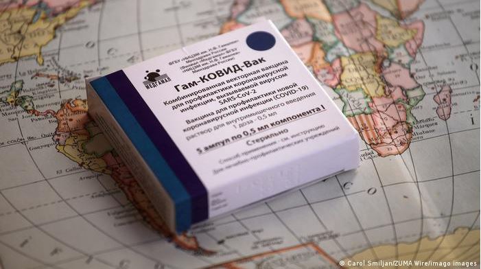 Sputnik V: ¿hubo realmente un descuido en la fabricación de la vacuna rusa?