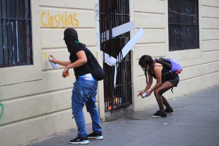 vacunas Covid-19 Coronavirus manifestación