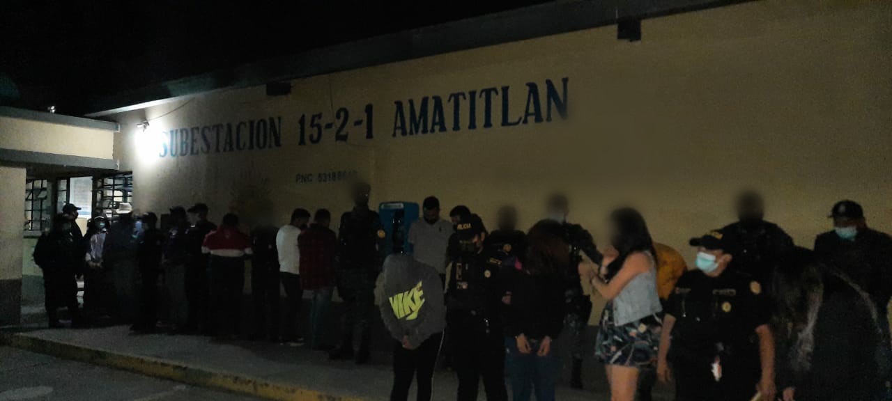 Autoridades reportan varias capturas de personas que violaron la Ley seca