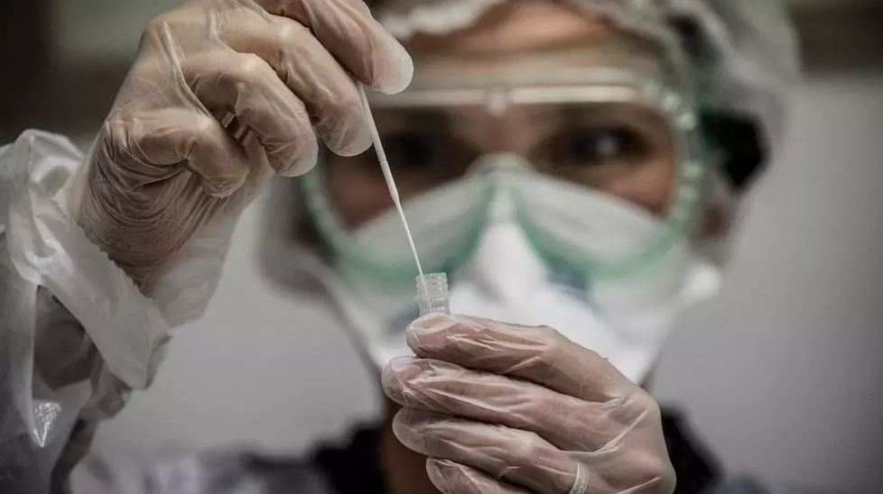 Estas son las nuevas variantes del coronavirus que ya están en Guatemala, según Salud
