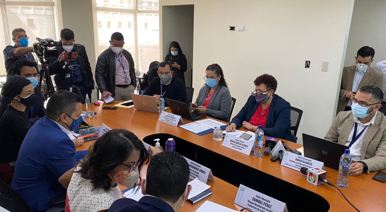 Así es el proceso que realiza Guatemala, Moderna y Estados Unidos para recibir la donación de vacunas que ofreció ese país