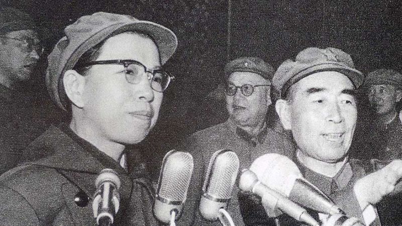 Quién fue “Madame Mao”, la temida esposa de Mao Zedong que se convirtió en la mujer más poderosa de la China comunista