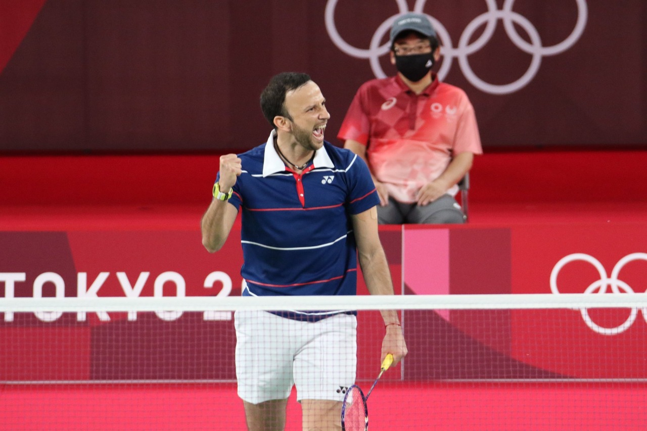 Kevin Cordón es reconocido por la Federación Internacional Bádminton por su extraordinaria trayectoria