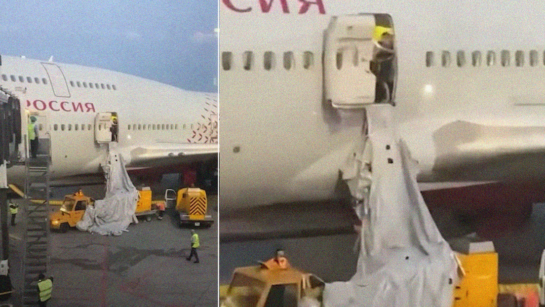 VIDEO: Pasajero abre la salida de emergencia de un avión por el calor y provoca despliegue del tobogán