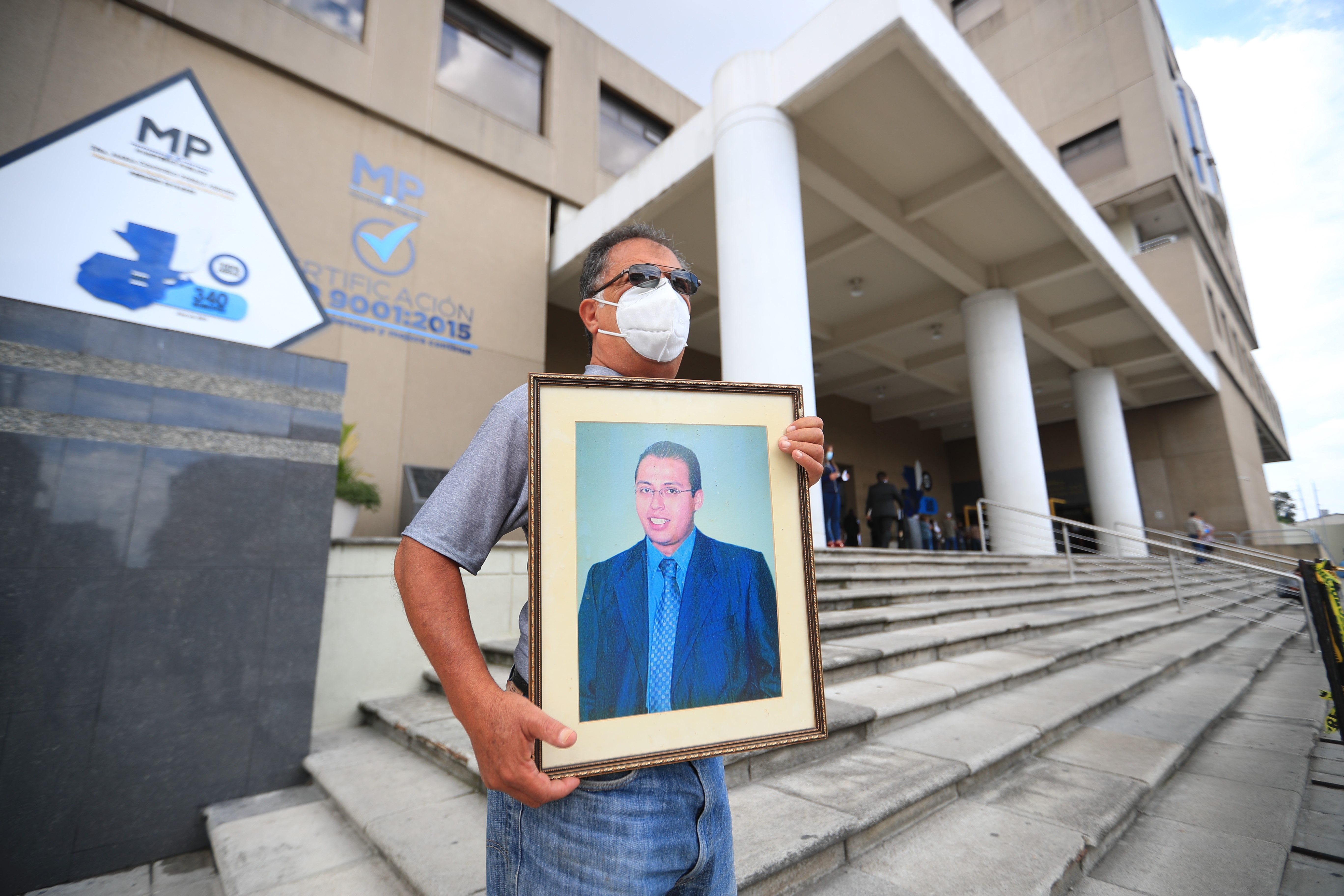 Carlos Estuardo Marroquín Santos