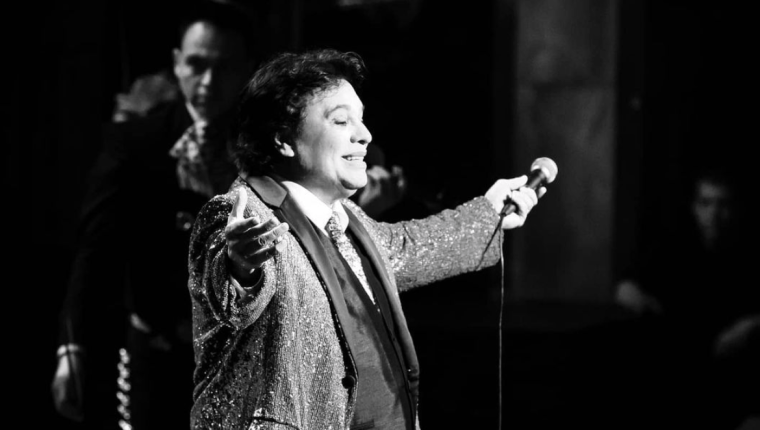 El día que casi matan a Juan Gabriel por darle un beso a un narcotraficante durante un concierto privado