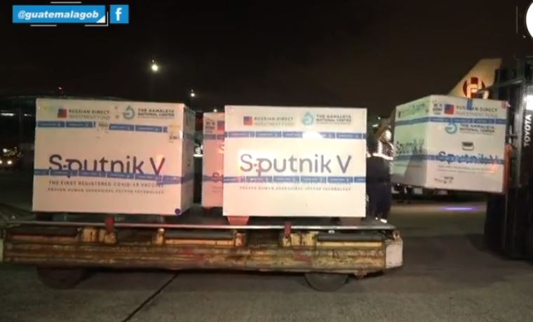 Llegan al país otras 200 mil dosis de vacunas rusas Sputnik V