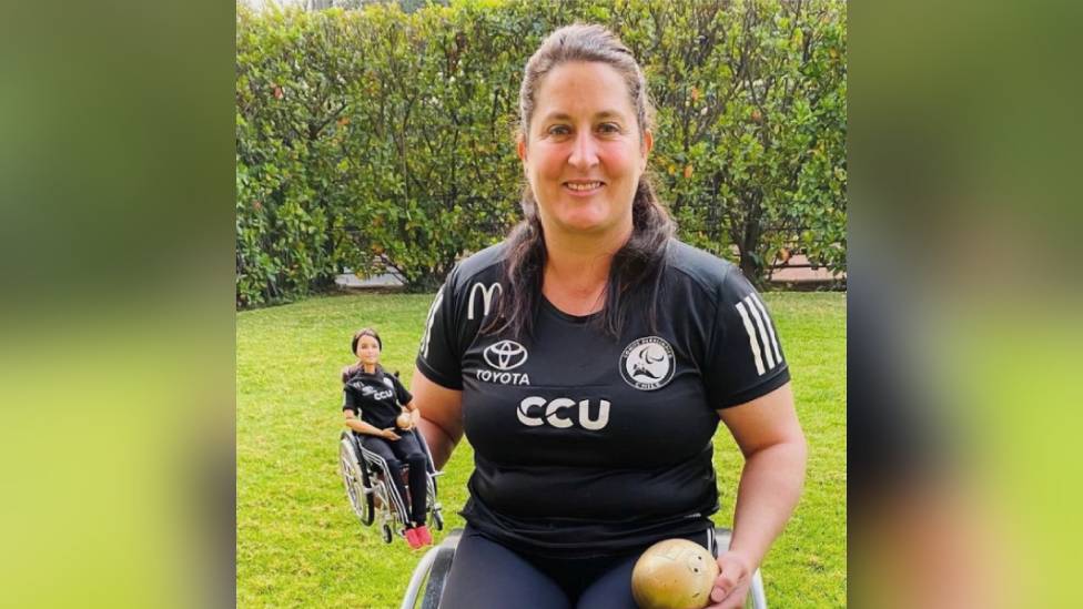 Francisca Mardones: la atleta paralímpica chilena que inspiró el diseño de una muñeca Barbie