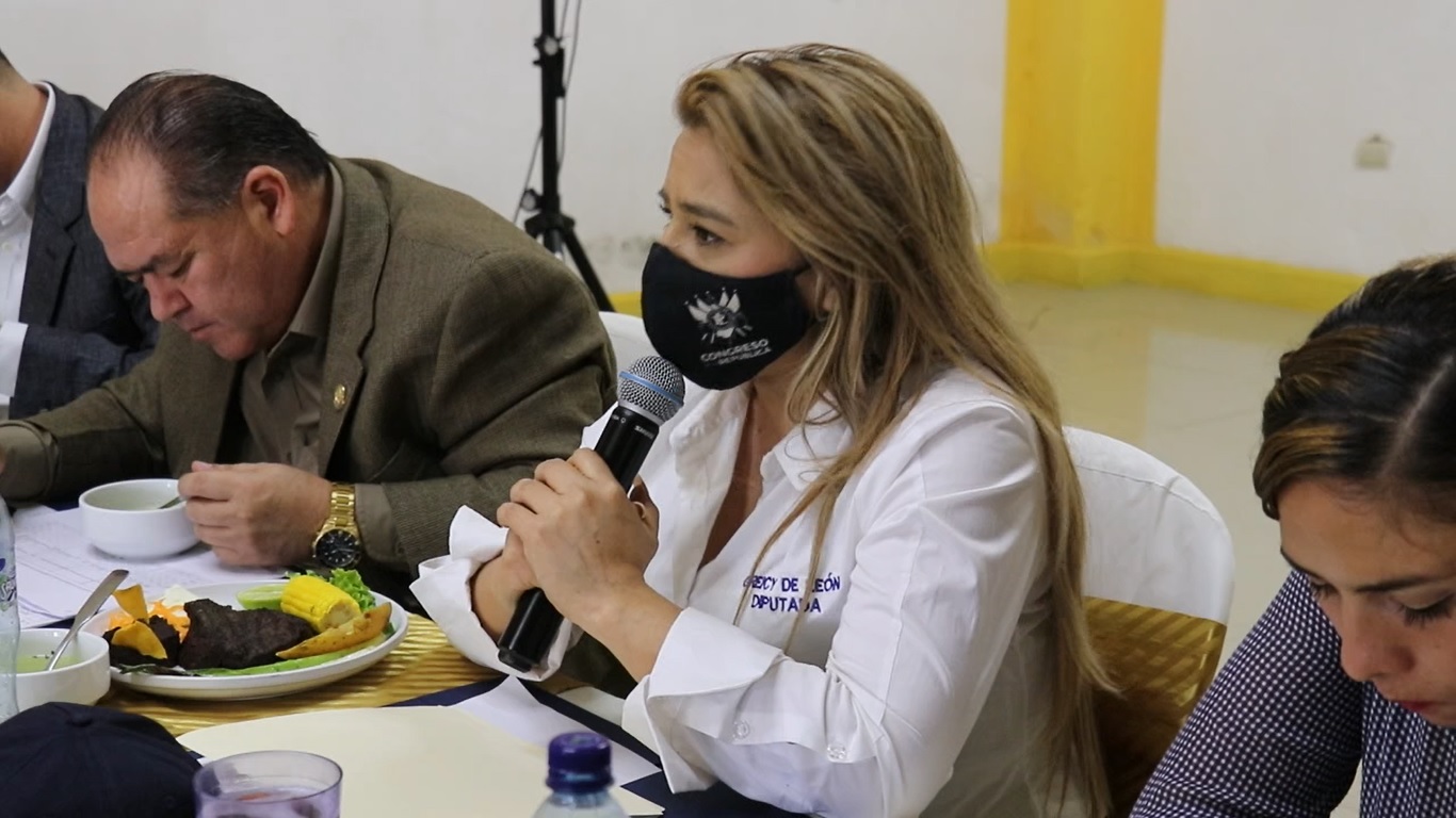 VIDEO | Diputada por Quiché indicó que se debe agradecer al Presidente por donación de vacunas contra covid-19 y pidió a la población ya no quejarse