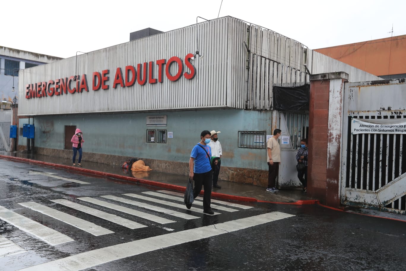 Guatemala registra 5 mil 322 contagios nuevos de coronavirus y sobrepasa los 12 mil fallecidos