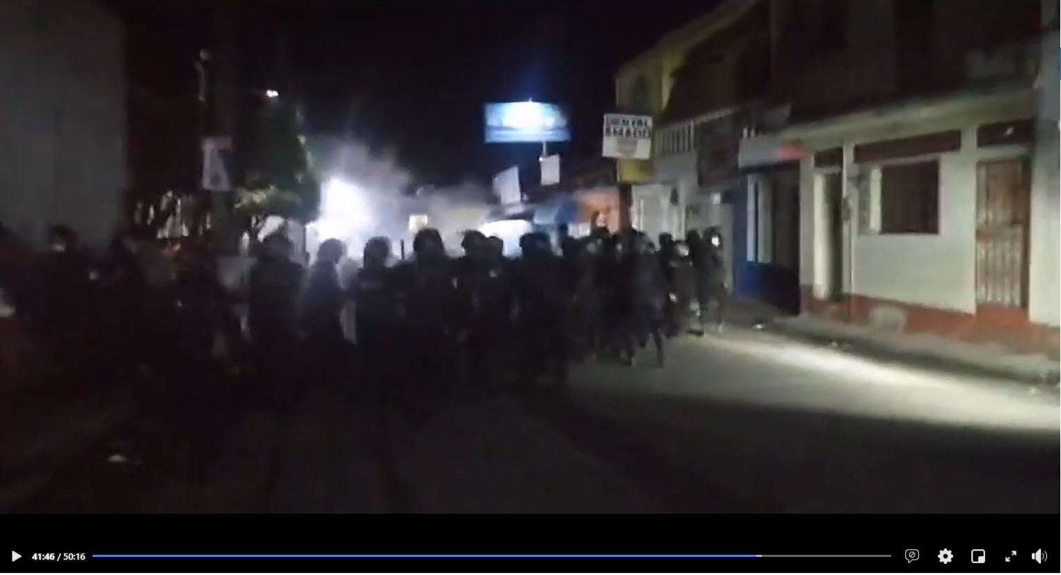 Antimotines liberan el paso en Cuyotenango y se originan enfrentamientos con pobladores