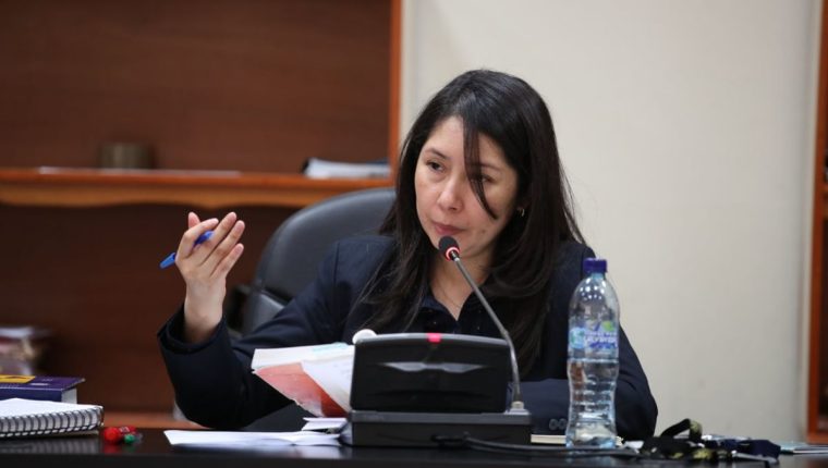 La CC confirma trámite de antejuicio contra jueza Ericka Aifán