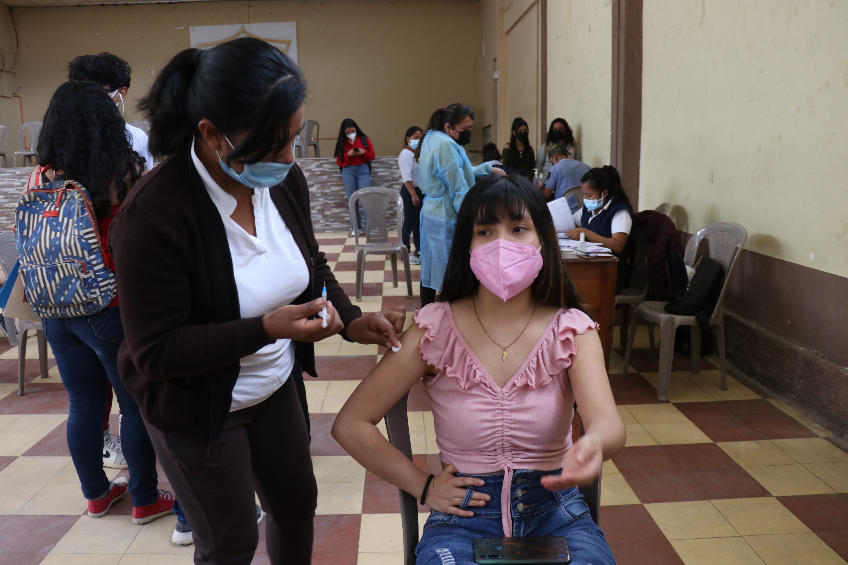 VIDEO | En 12 municipios de Huehuetenango ya vacunan a niños y adolescentes de 12 a 17 años