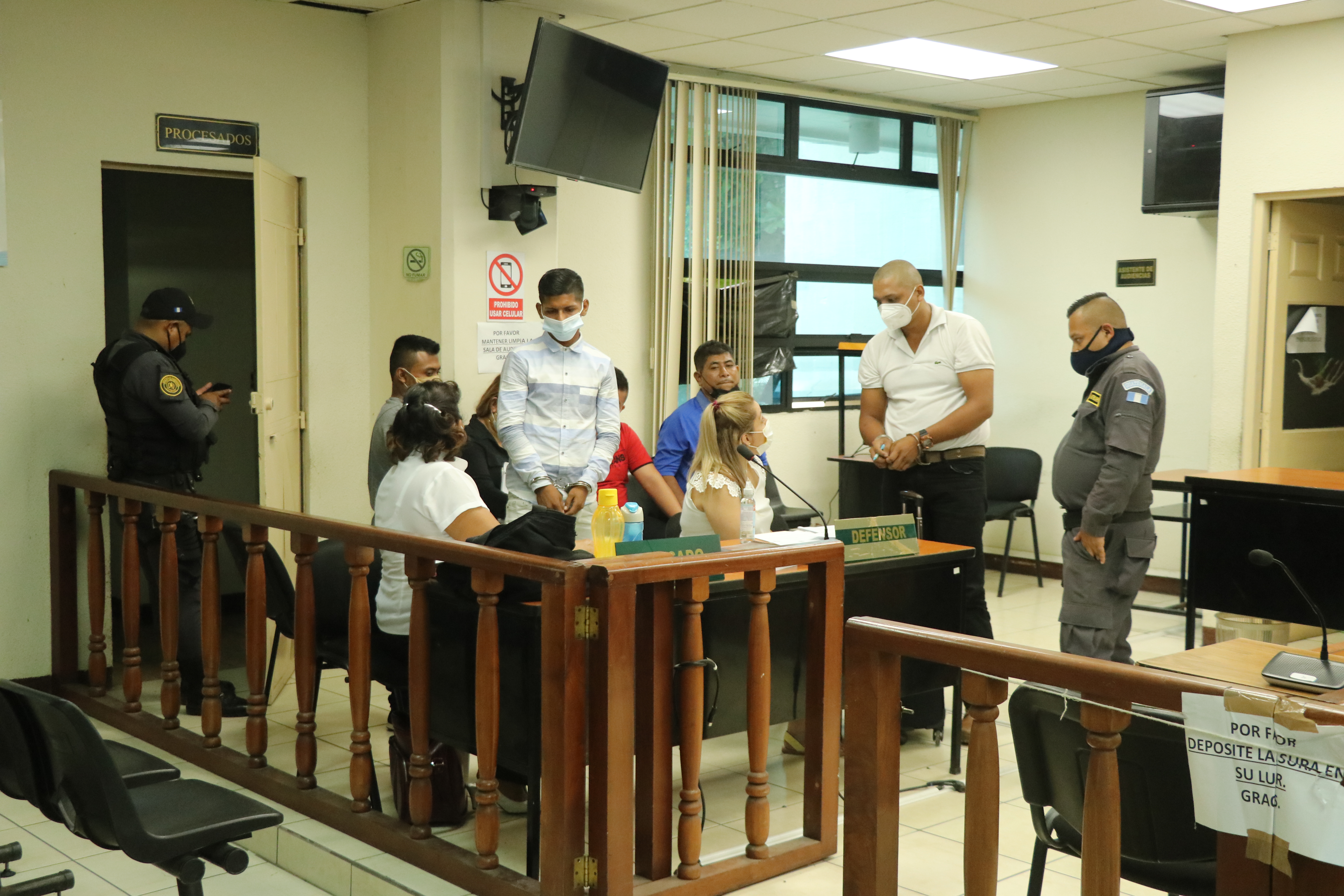 VIDEO | Condenan a 12 años de cárcel a cinco hombres que transportaban mariguana en vehículo