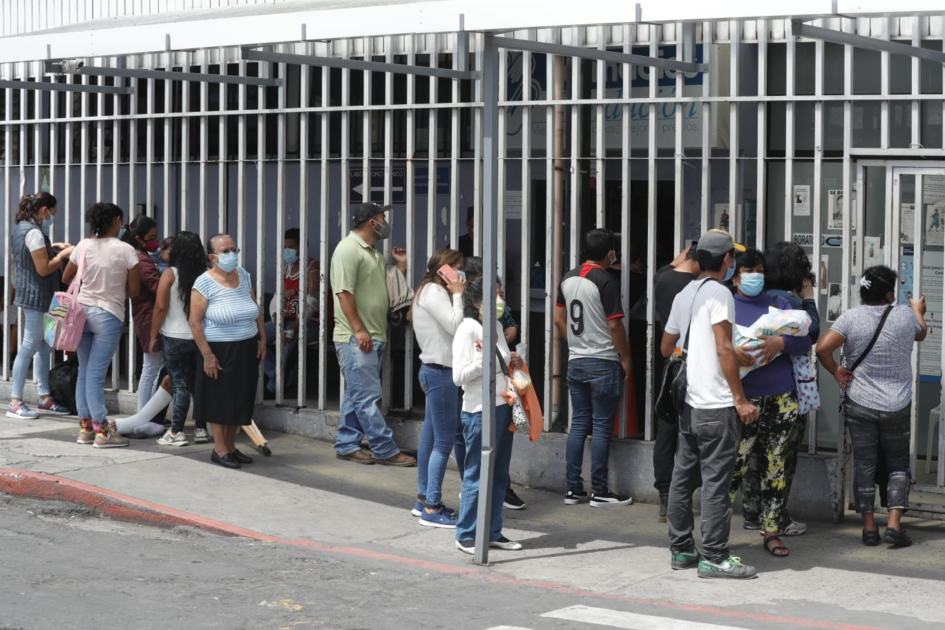 Salud reporta 54 fallecidos más por coronavirus; país suma 13 mil 115 decesos