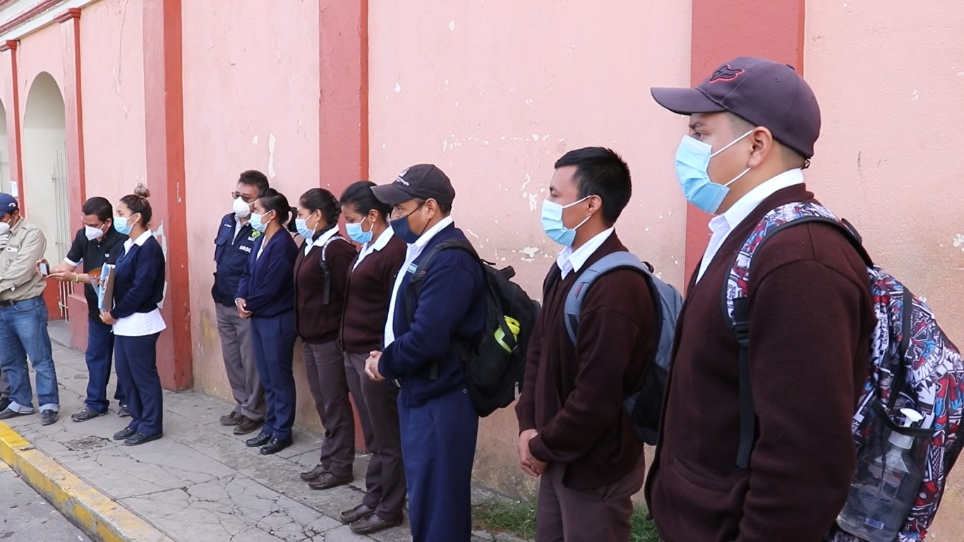 VIDEO | Agresiones a empleados de Salud en Alta Verapaz preocupa a autoridades de Quiché por la similitud de condiciones de trabajo