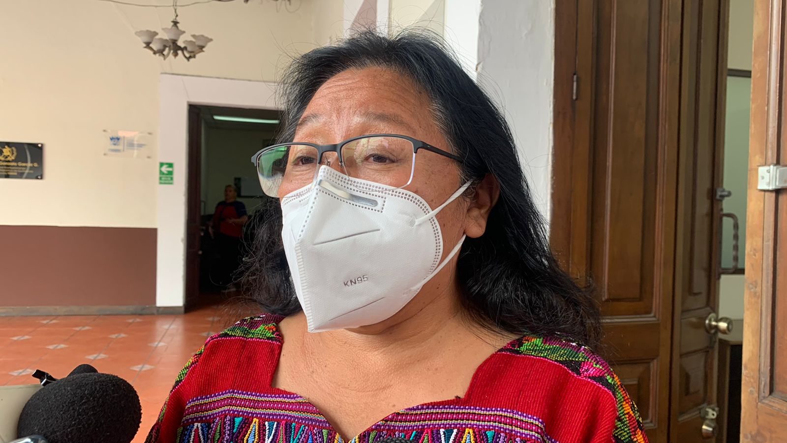 Conadi denuncia a diputada por “burlarse” del presidente Alejandro Giammattei