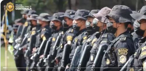 Agente de la PNC le habría dado muerte a un compañero cuando viajaban en vehículo policial