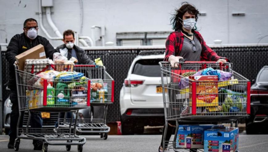 Por qué la inflación en Estados Unidos se disparó a su nivel más alto en 30 años (y qué consecuencias puede tener)