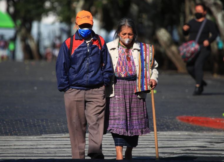 Frío continuará en las próximas horas en el territorio nacional y se prevé otro frente frío para el fin de semana