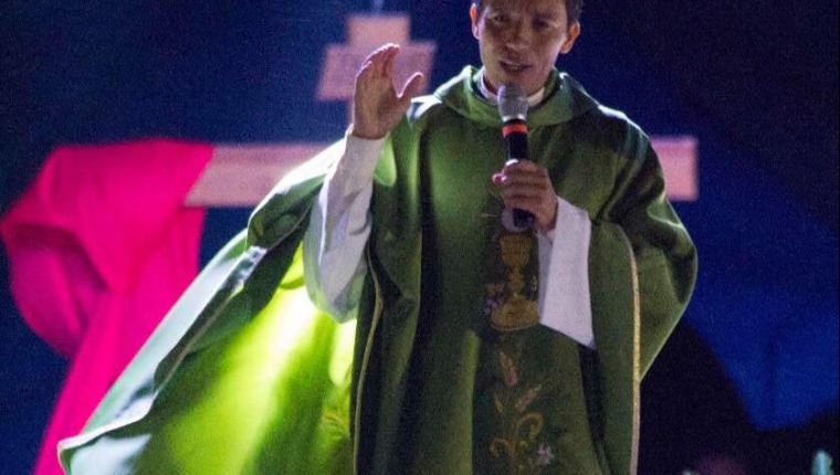 MP investiga señalamientos contra Nery Mijangos, sacerdote excomulgado, por presuntos abusos sexuales a personas vulnerables