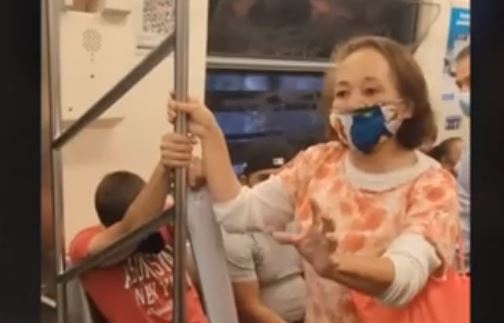 “¡Diablo mentiroso!”: mujeres protagonizan “pelea épica de exorcismo” en el metro de México y video se hace viral